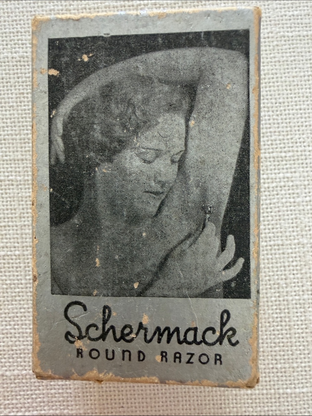 VINTAGE 1930's Schermack Round Razor complete set with instructions - collectors